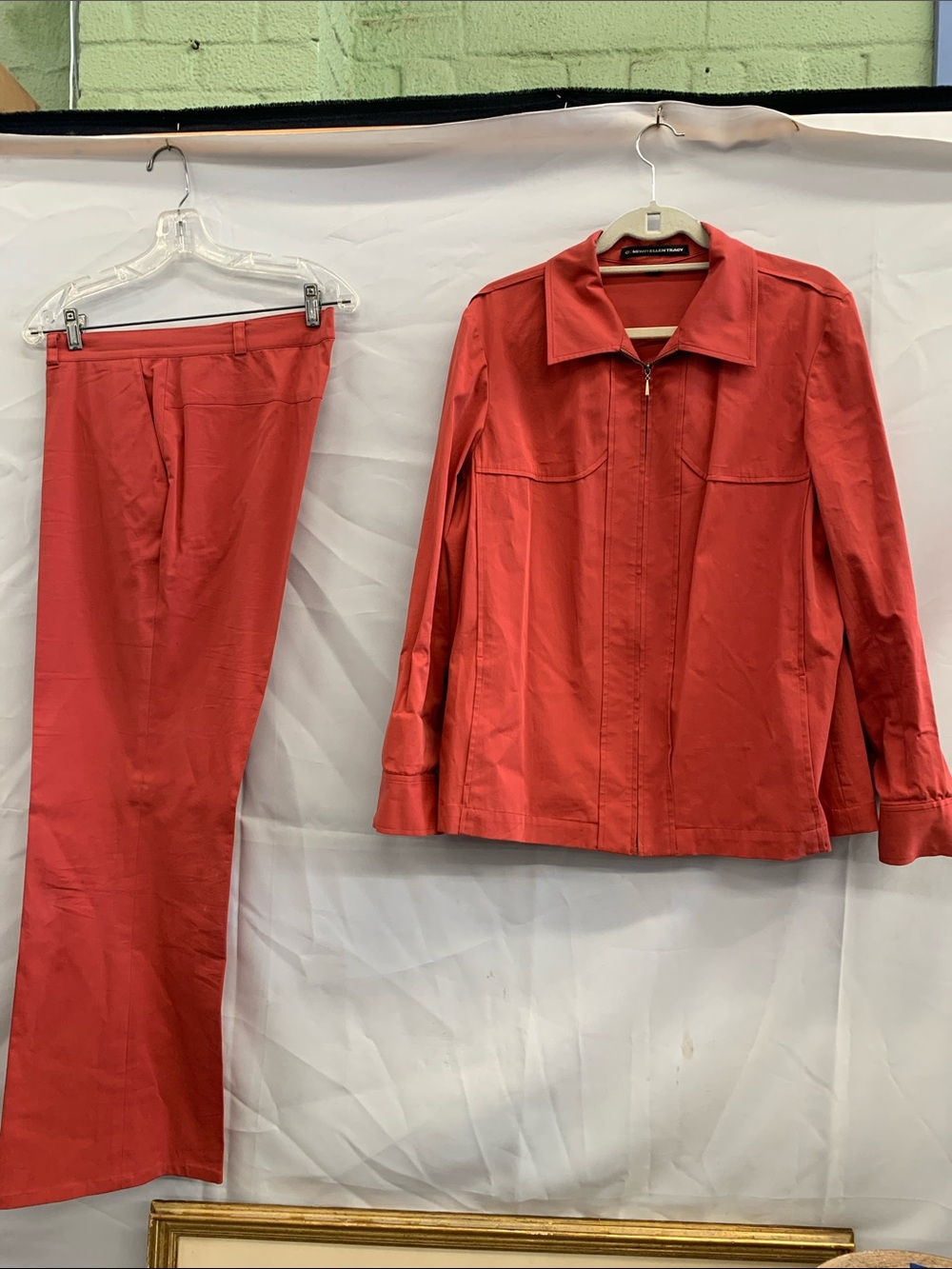 Ellen Tracy Coral-Red Zip Front Jacket & Pants Set